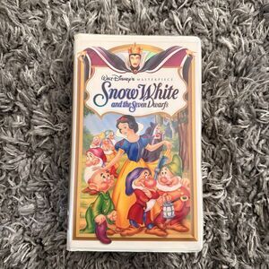 Snow White And The Seven Dwarfs VHS Video Movie Walt Disney Masterpiece 1998